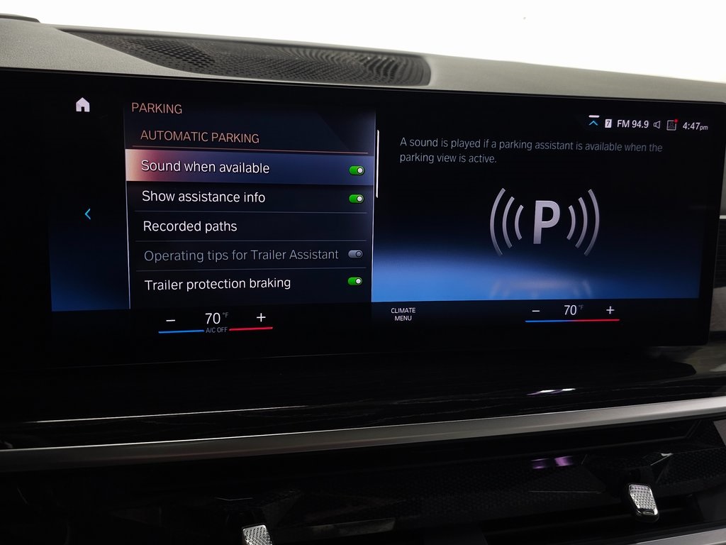 2023 BMW X7 - Image 27