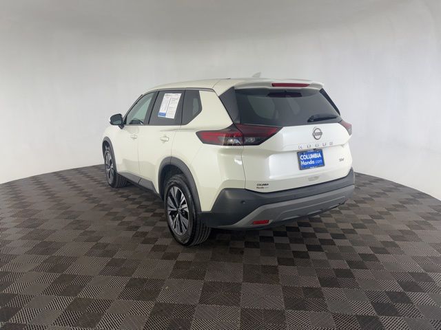 2023 Nissan Rogue SV photo 4