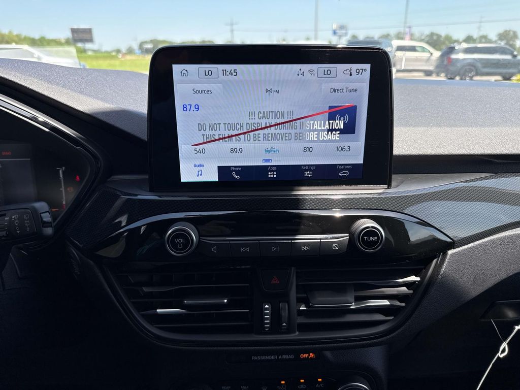 2025 Ford Escape ST-Line photo 10