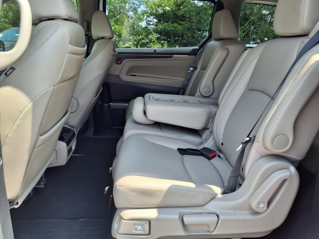2021 Honda Odyssey Touring photo 27