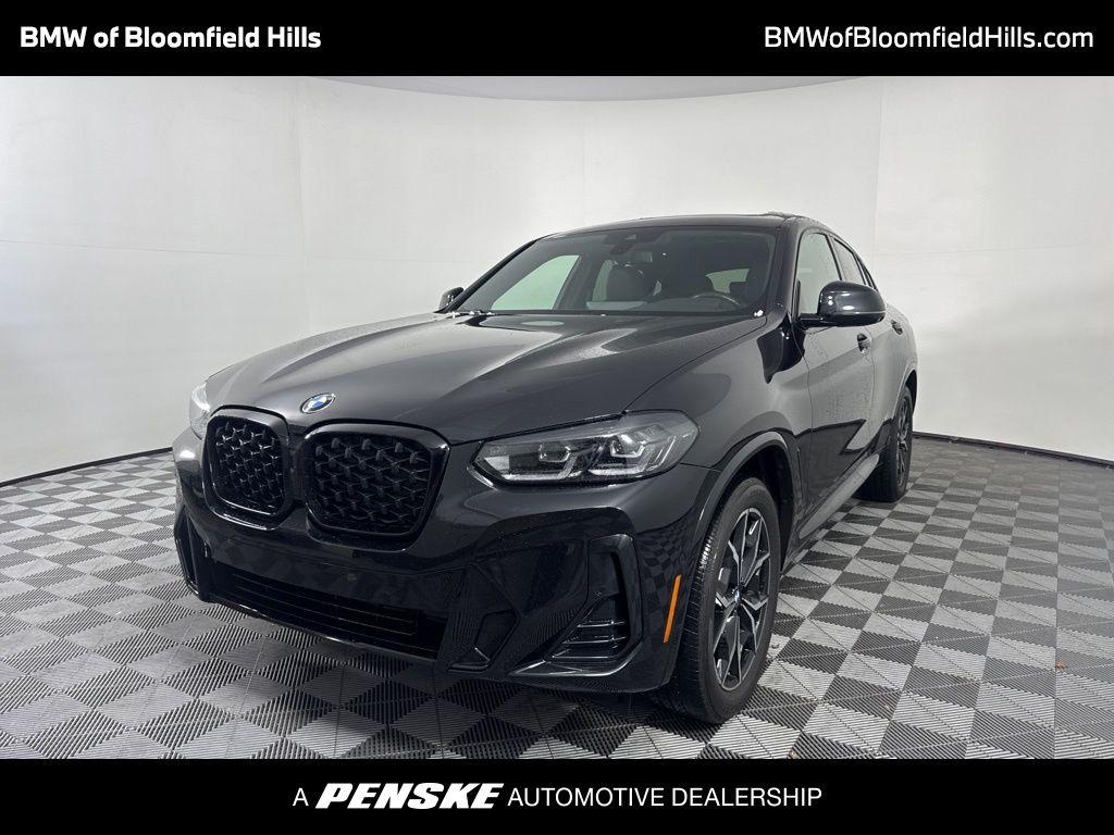 2023 BMW X4 30i's photo