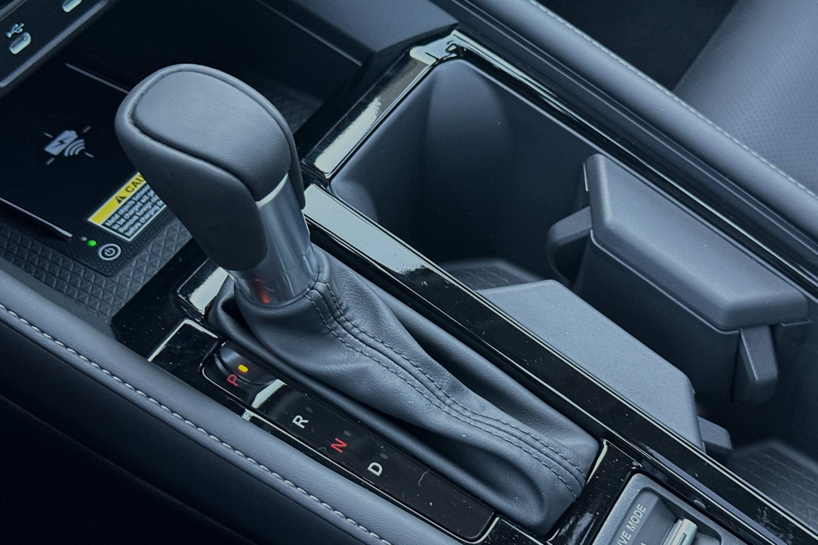 2025 Honda Accord Hybrid Touring photo 22