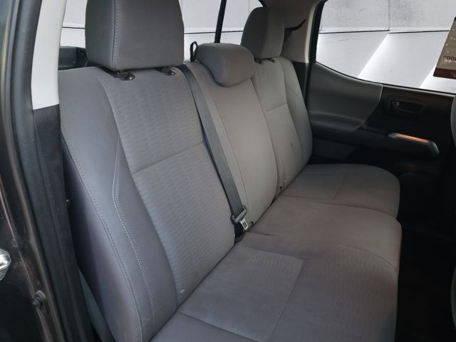 2019 Toyota Tacoma SR5 V6 Double Cab photo 16