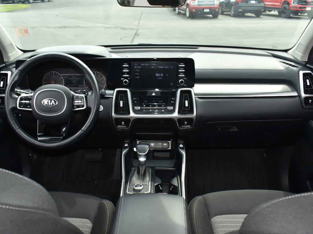 2021 Kia Sorento X-Line photo 4