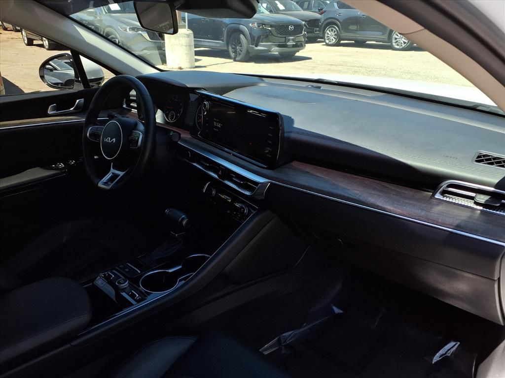 2023 Kia K5 EX photo 20