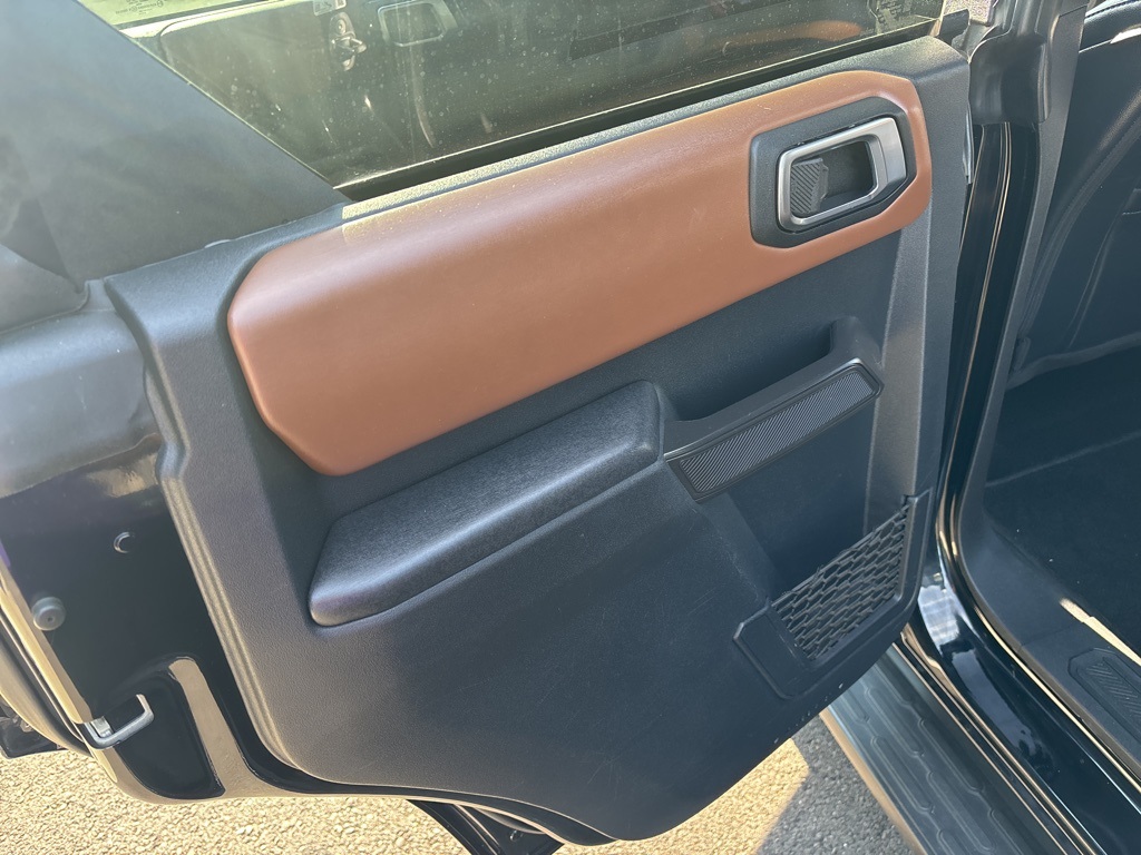 2024 Ford Bronco Outer Banks photo 15