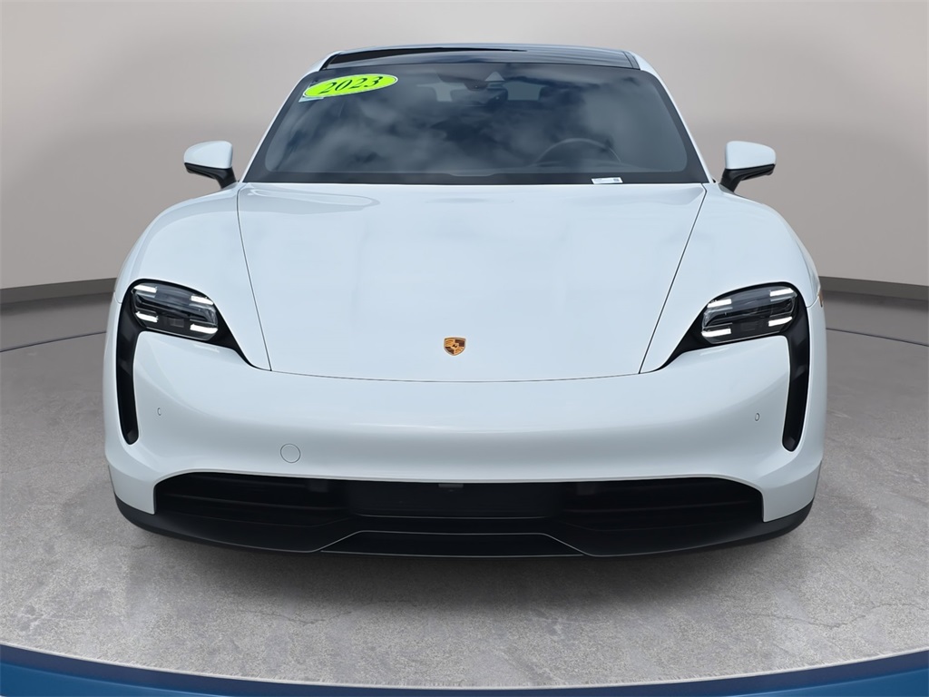 2023 Porsche Taycan Base photo 2
