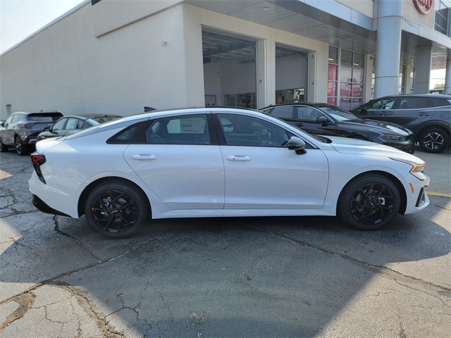 2026 Kia K5 GT-Line photo 3