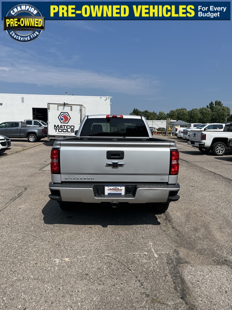 2017 Chevrolet Silverado 1500 LT2 photo 4