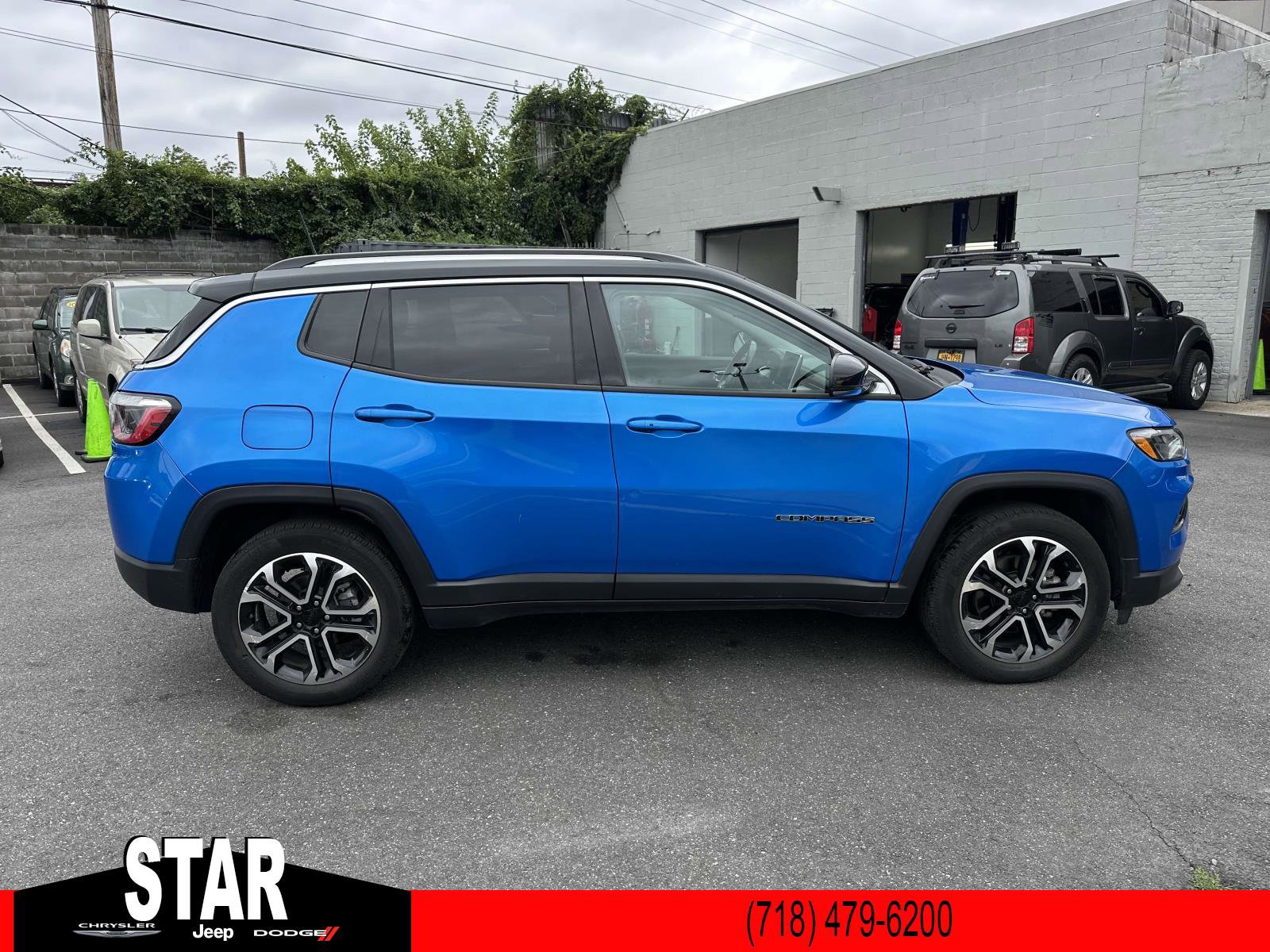 2022 Jeep Compass Limited photo 2