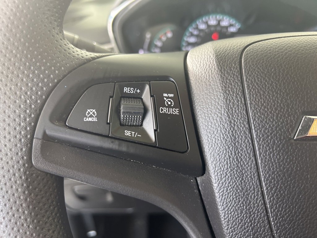 2022 Chevrolet Trax LS photo 8