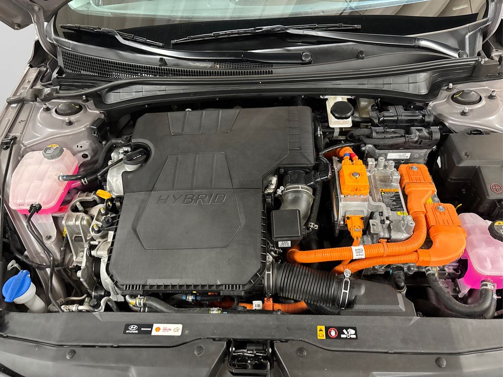 2023 Hyundai Elantra Hybrid Limited photo 13