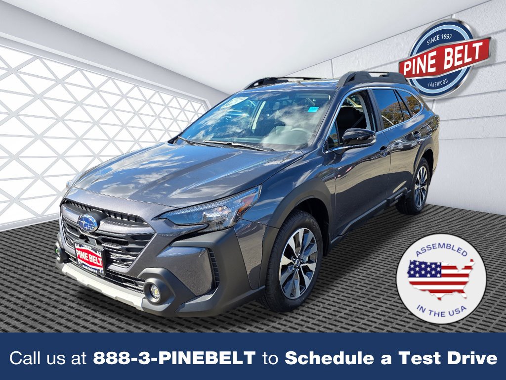 2025 Subaru Outback Limited's photo