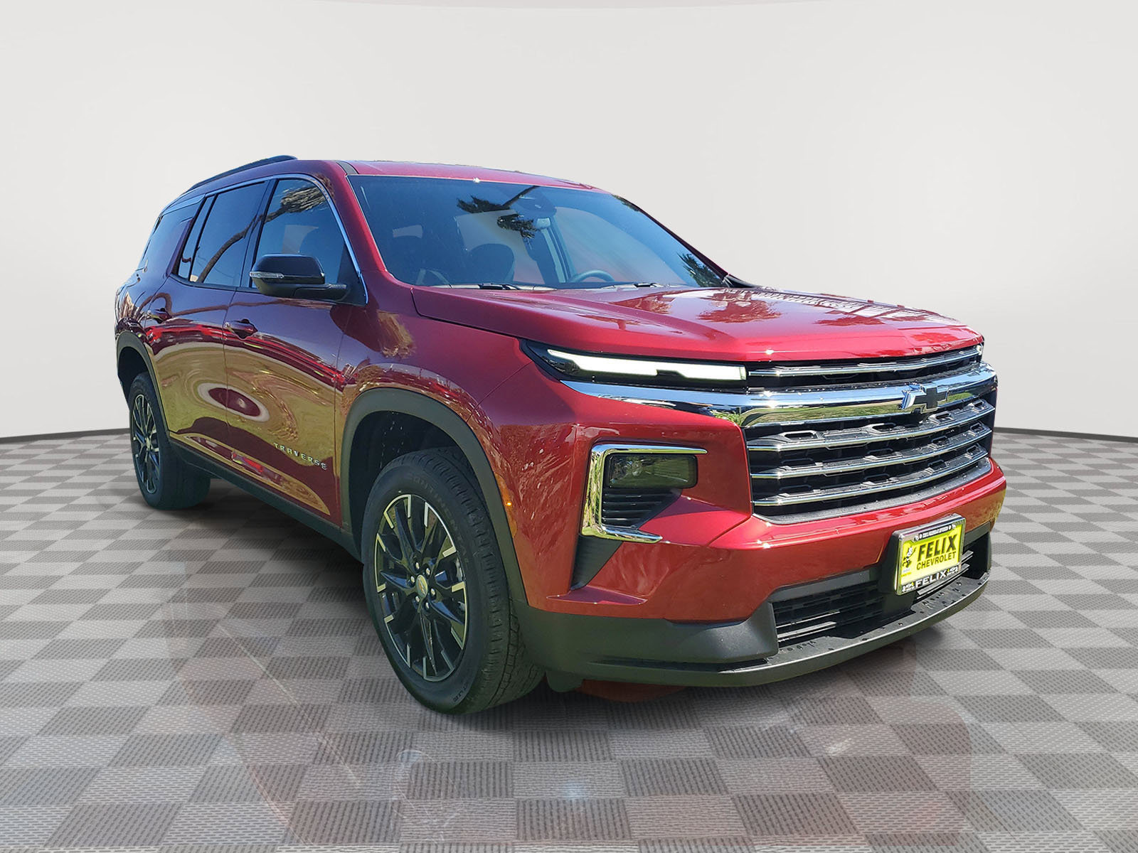 2026 Chevrolet Traverse photo 2