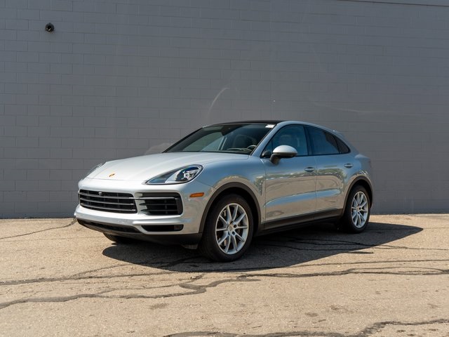 2022 Porsche Cayenne Coup Base