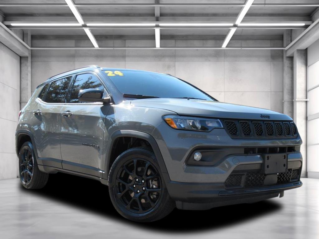 2024 Jeep Compass Latitude's photo