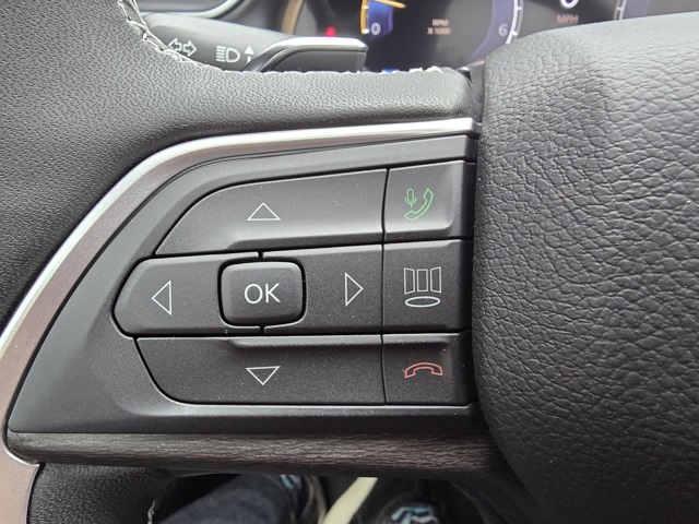 2025 Jeep Grand Cherokee Limited photo 16