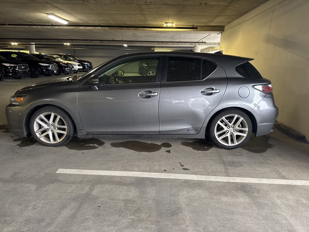 2014 Lexus CT Base