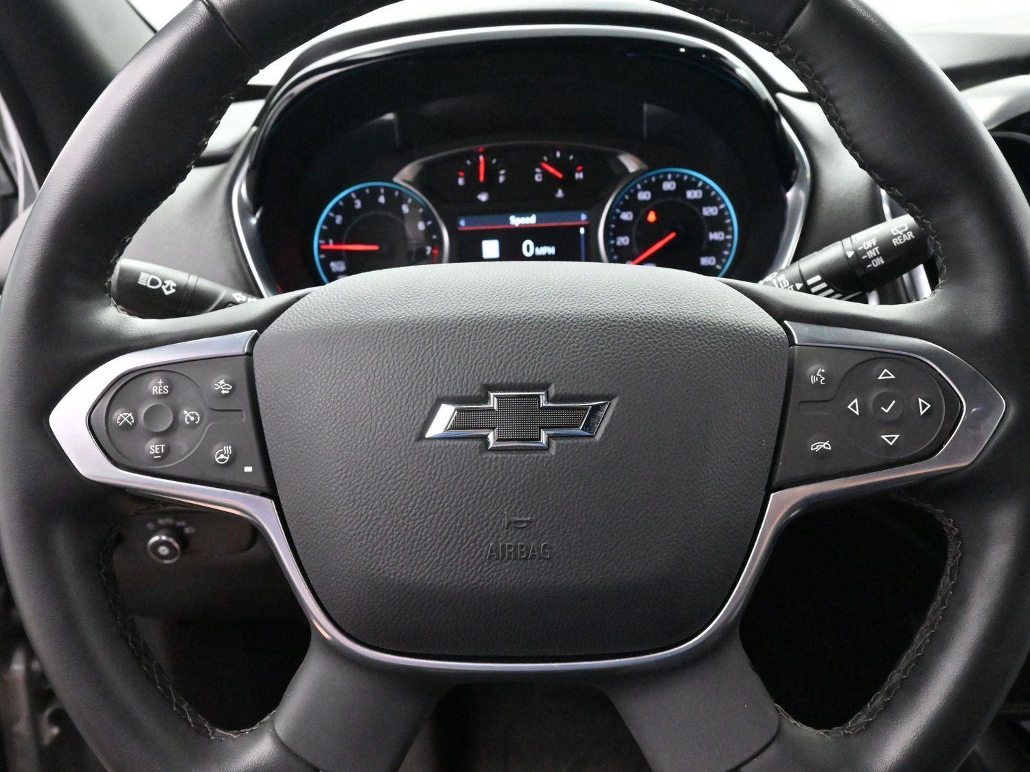 2023 Chevrolet Traverse RS photo 12