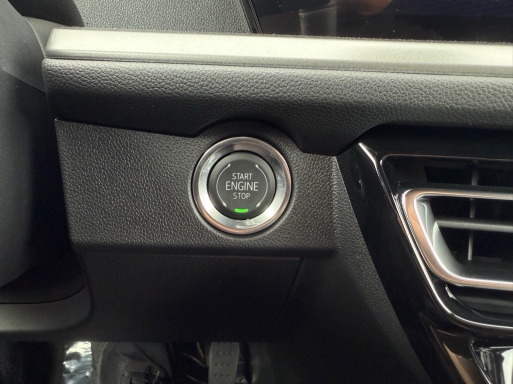 2026 Chevrolet Traverse photo 3