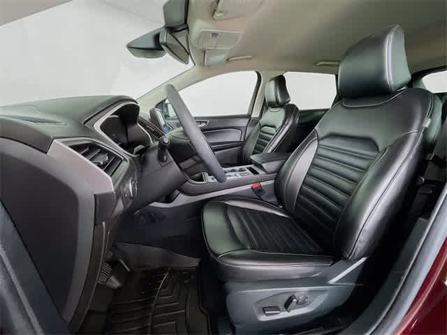 2021 Ford Edge SEL photo 19