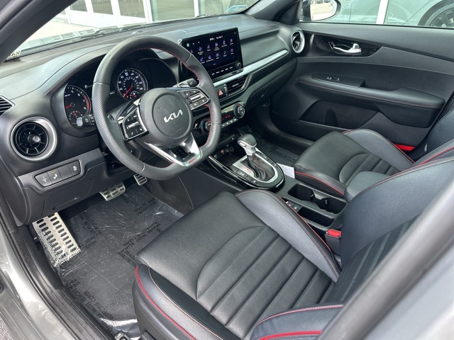 2023 Kia Forte GT photo 16