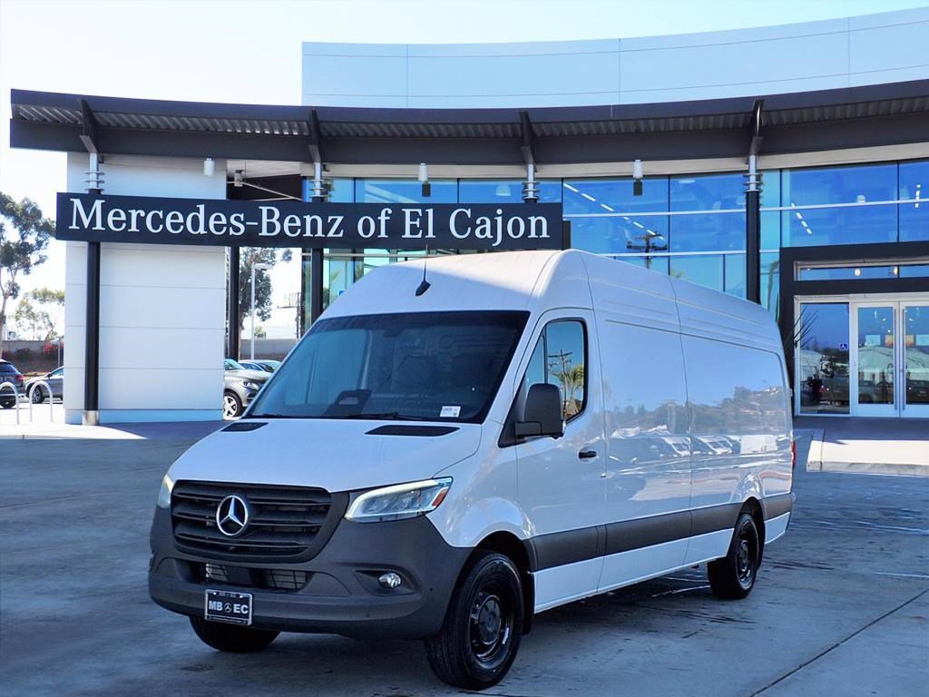 2026 Mercedes-Benz Sprinter Cargo Van Base's photo