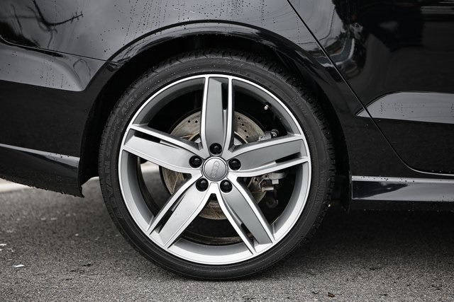 2020 Audi A3 2.0T Premium Plus S line photo 5