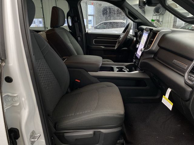 2025 Ram 2500 Big Horn photo 32