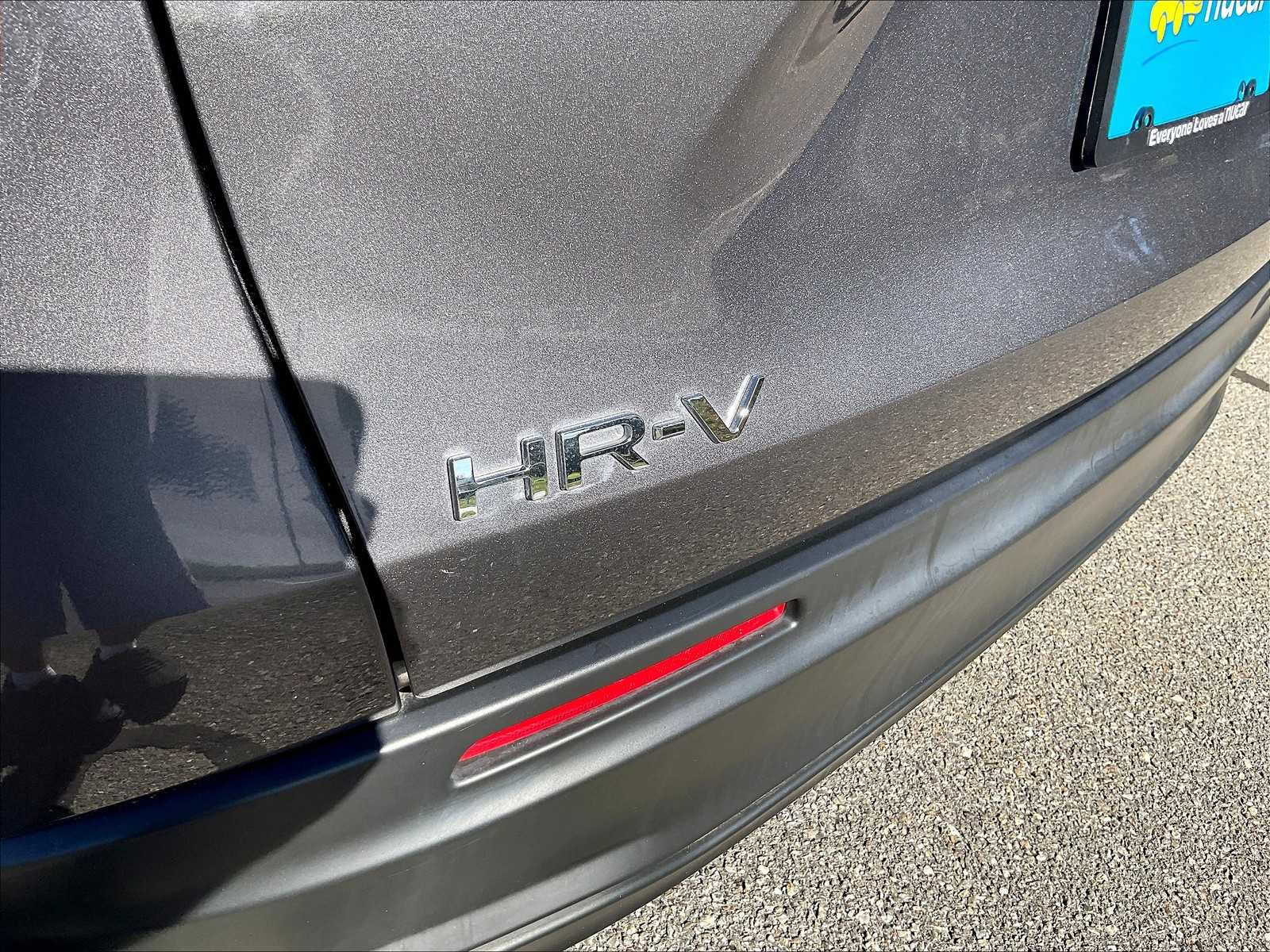 2023 Honda HR-V LX photo 26