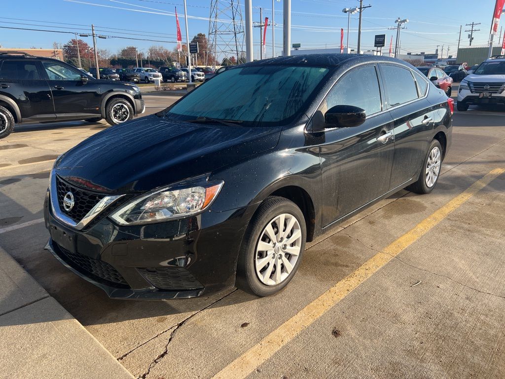 Used 2019 Nissan Sentra S with VIN 3N1AB7AP6KY271787 for sale in Bloomington, IL