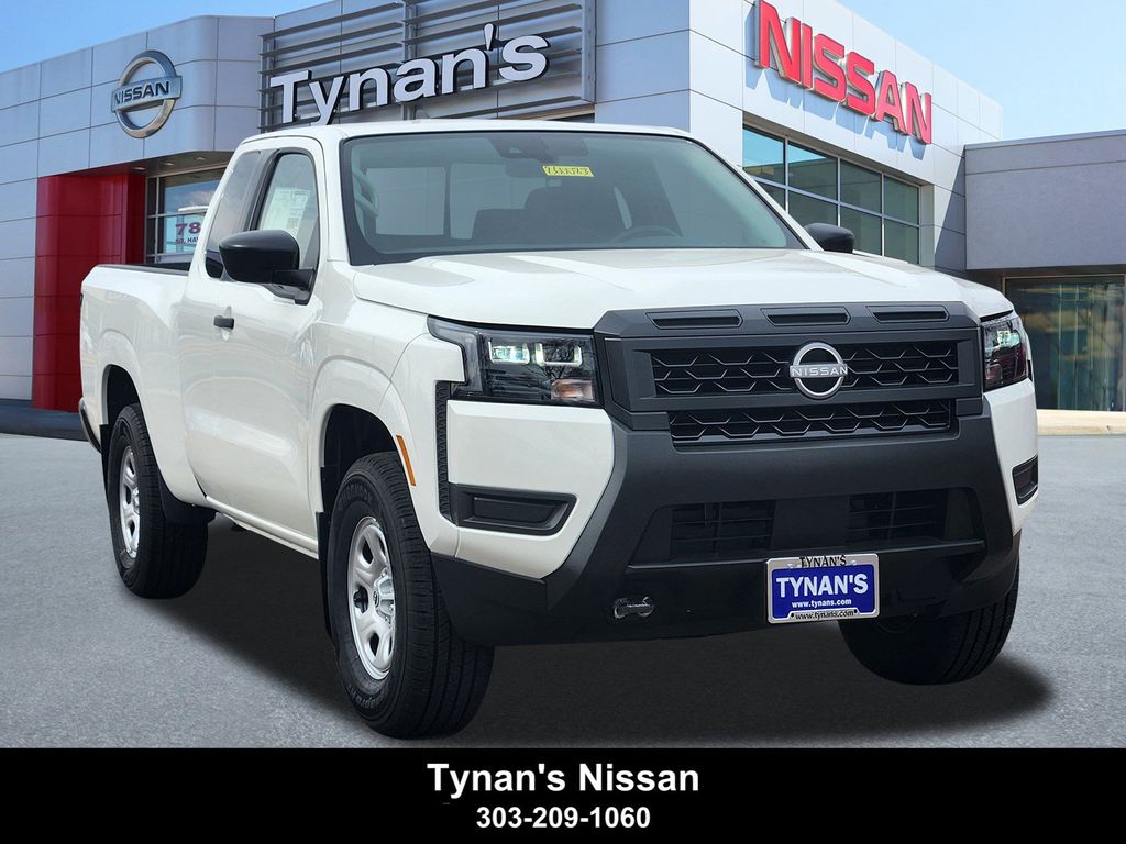 2026 Nissan Frontier S's photo