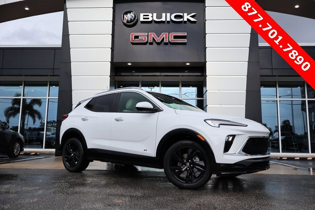 2026 Buick Encore GX Sport Touring's photo