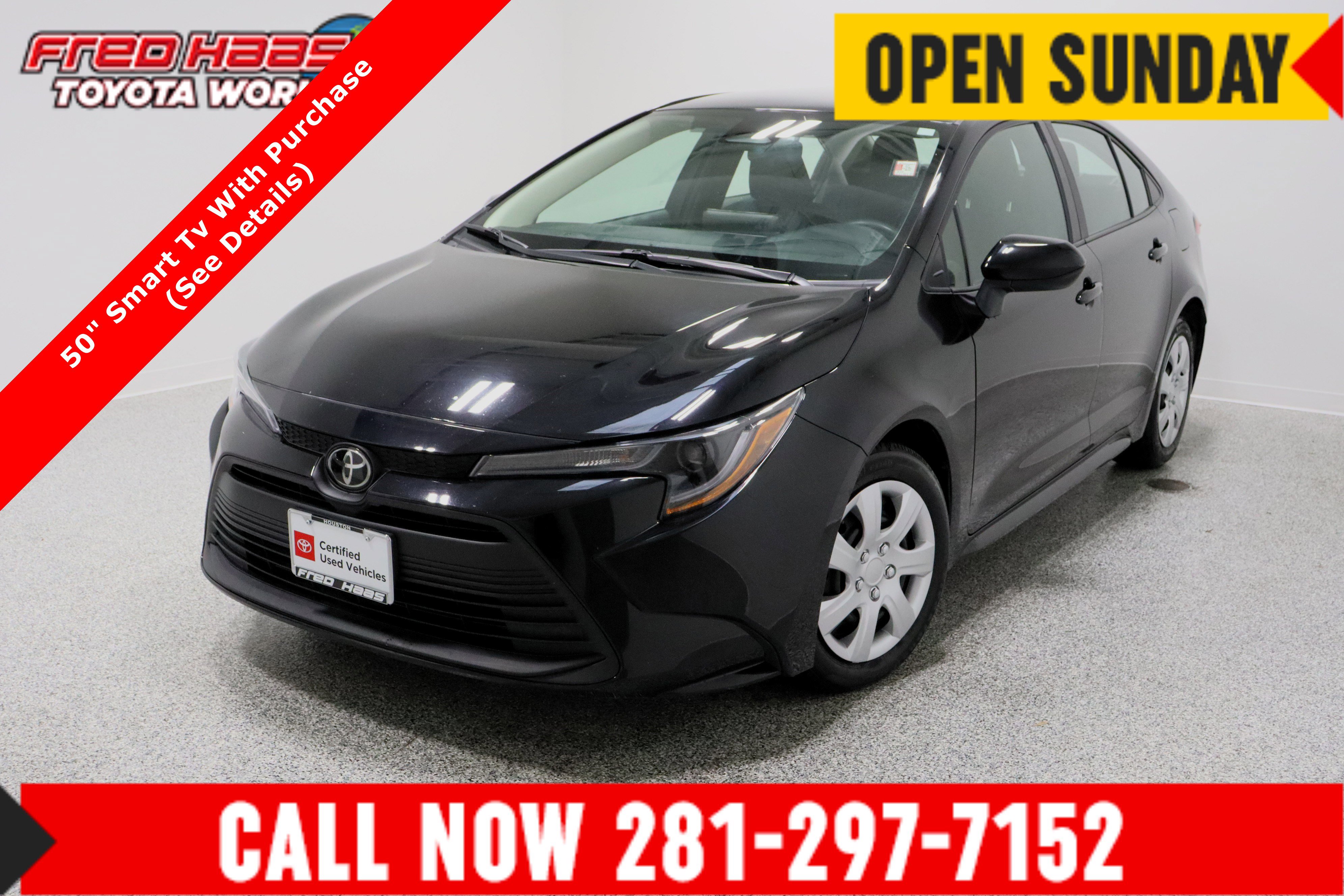 2025 Toyota Corolla LE's photo