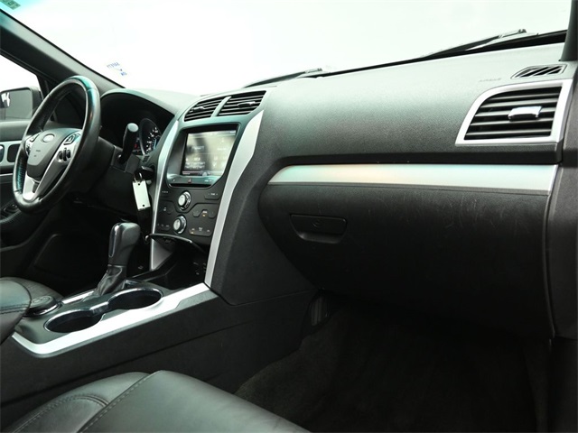 2015 FORD EXPLORER - Image 28