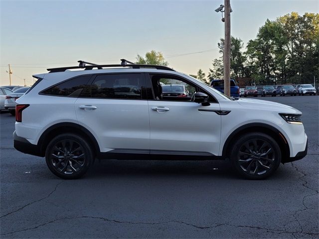 2022 Kia Sorento X-Line SX Prestige photo 2