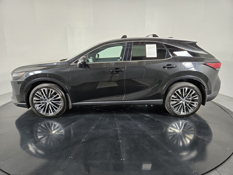 2024 Lexus RX 350 Premium photo 2