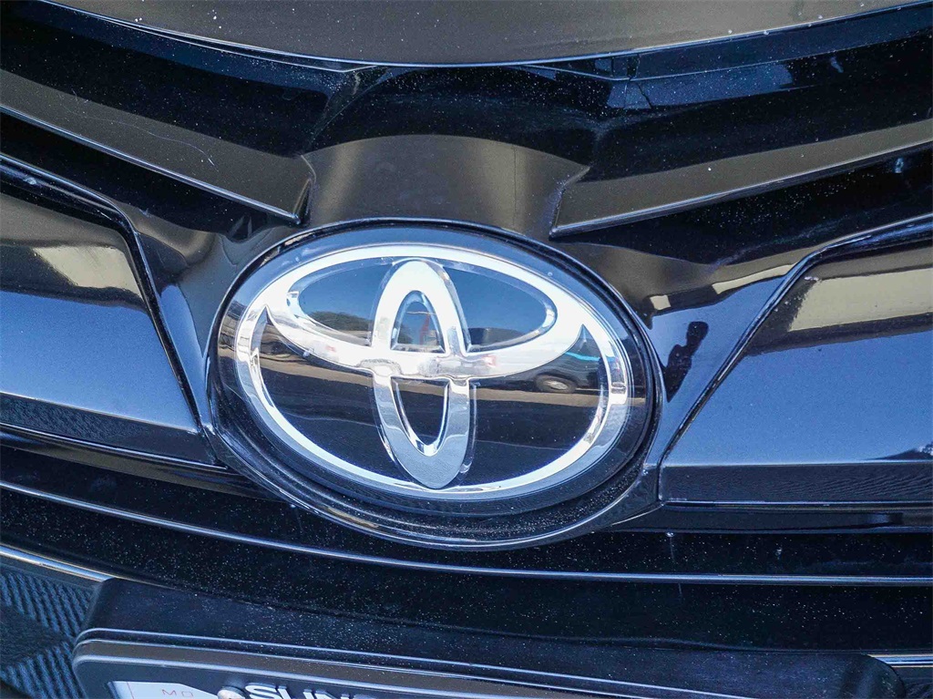 2019 Toyota Corolla LE photo 4