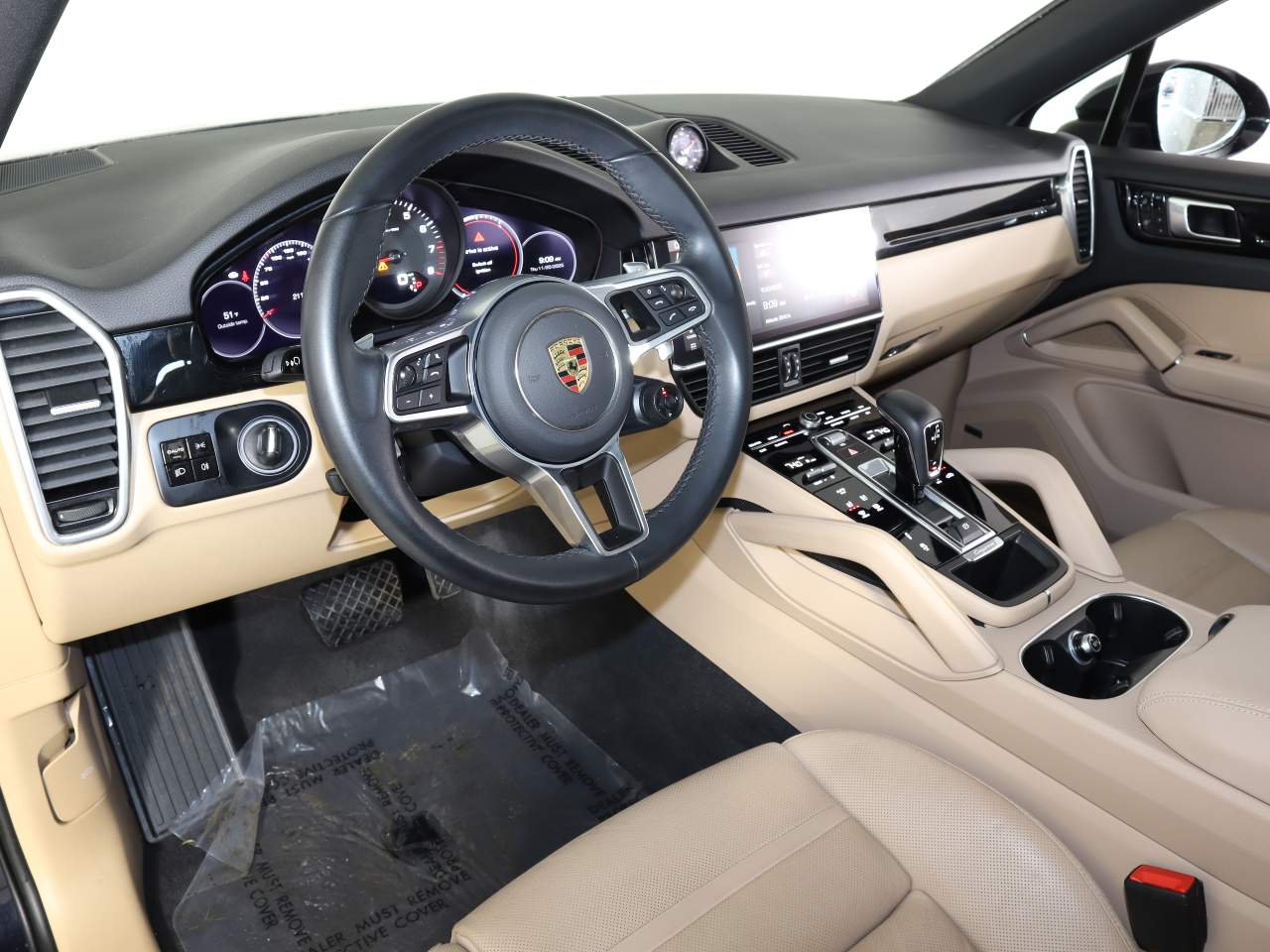 2021 Porsche Cayenne Coupe photo 4