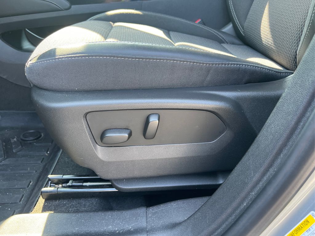 2023 Buick Envision Preferred photo 33