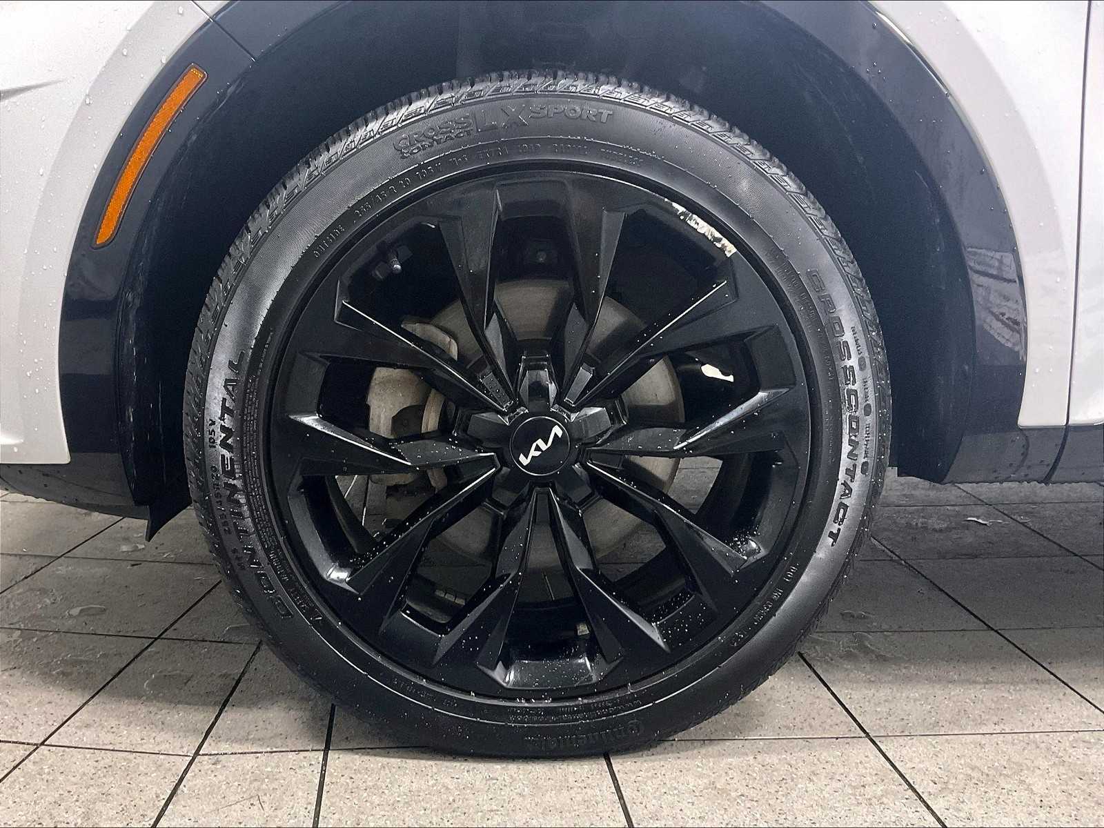 2023 Kia Sorento SX photo 7