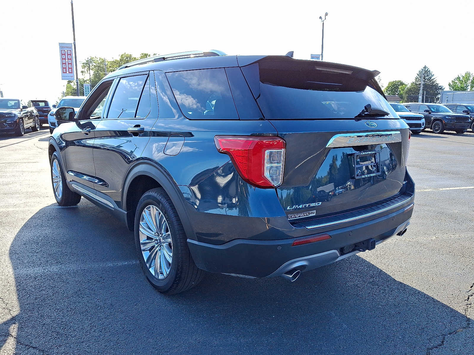 2023 Ford Explorer Limited photo 4