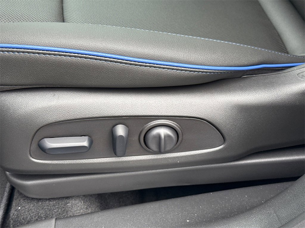 2026 Buick Encore GX Sport Touring photo 12