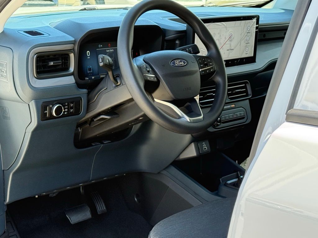 2025 Ford Maverick XL photo 7