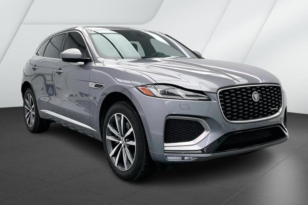 2025 Jaguar F-PACE P250 R-Dynamic S photo 9
