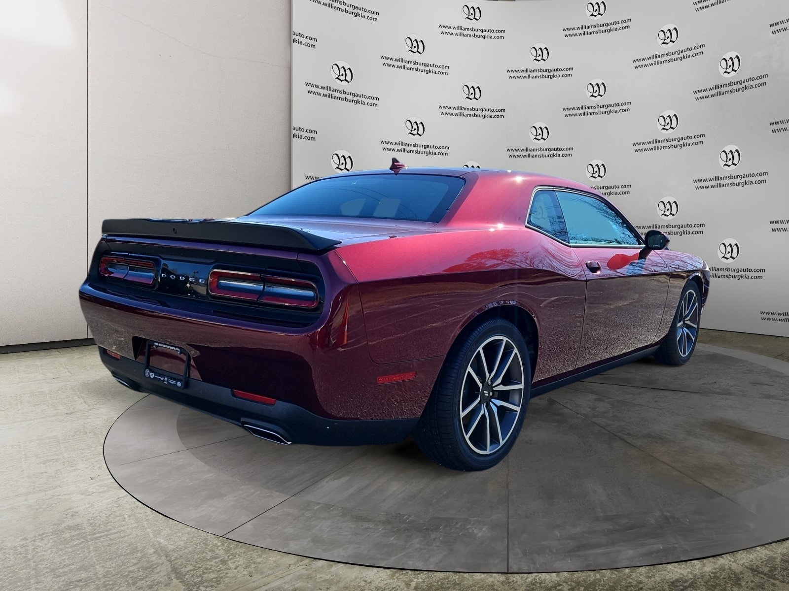 2023 Dodge Challenger GT photo 5