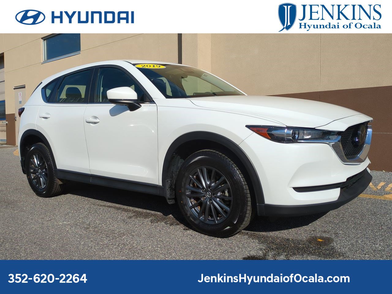 2019 Mazda CX-5 Sport's photo