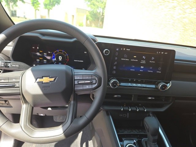 2025 Chevrolet Colorado LT photo 6