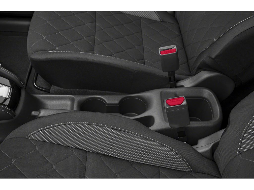 2020 Nissan Kicks S photo 14