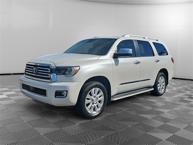 2020 Toyota Sequoia Platinum's photo